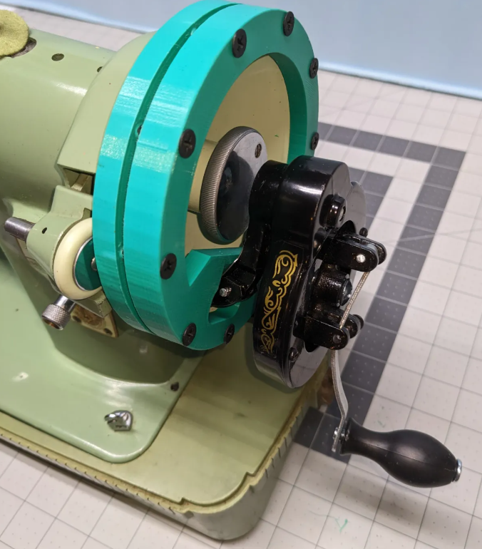 Singer 185k Hand Crank Adapter | 3D Printed PETG Replacement Part